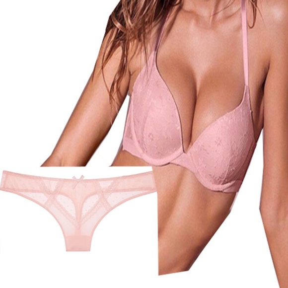 Victorias Secrets VERY SEXY PINK IVORY PUSH-UP BRA SET - Picture 1 of 2